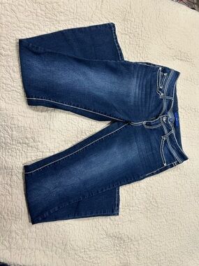 Apt. 9 Classic Dark Blue Embellished Jeans - Clean Contrast Stitching